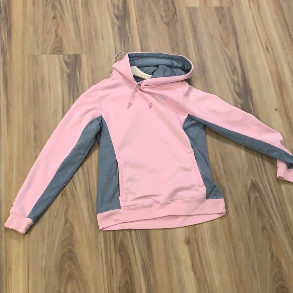 Under Armour Sweatshirt